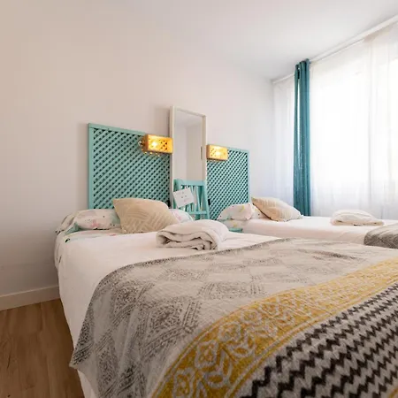 Beachfront In Gated Development Appartamento Somo